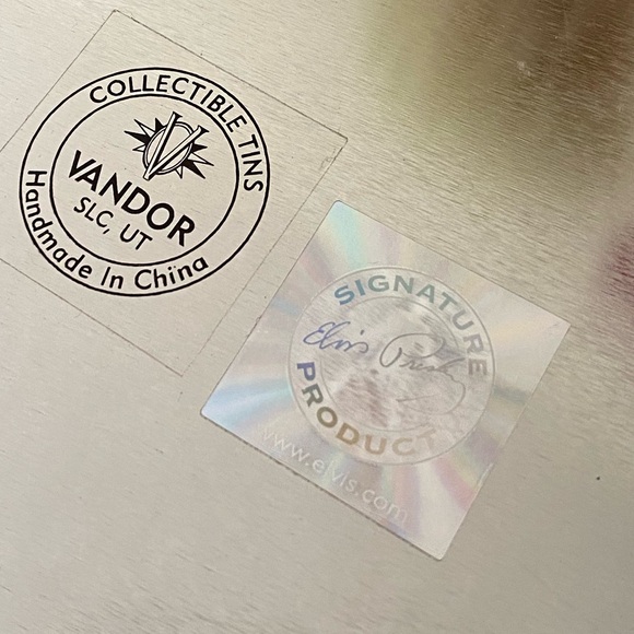 Elvis Presley collectible tin - Picture 4 of 6